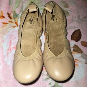 Bass leather ballet flats tan